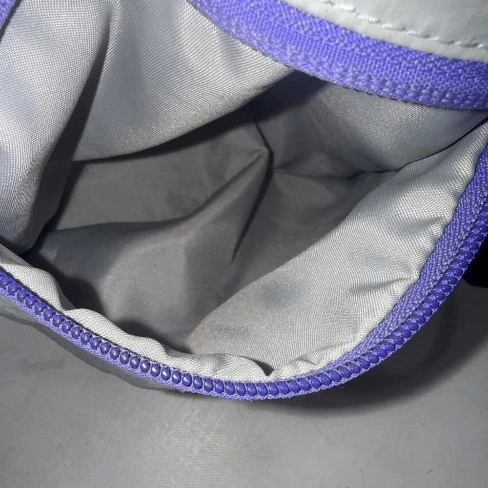 lululemon athletica lululemon light